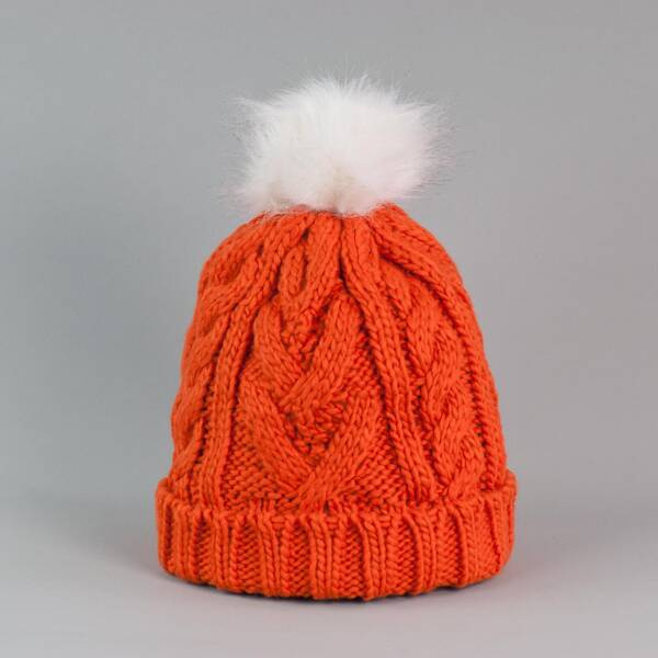 Czapka Króliczy Pompon