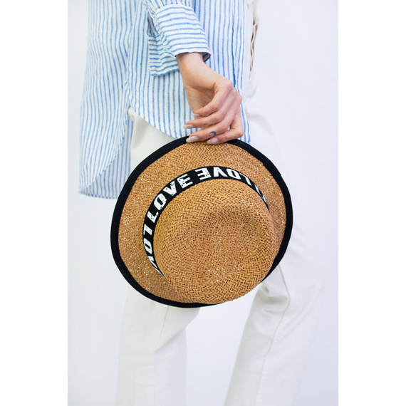 Kapelusz Modern love