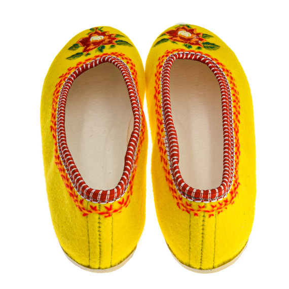 Filcowe pantofle damskie