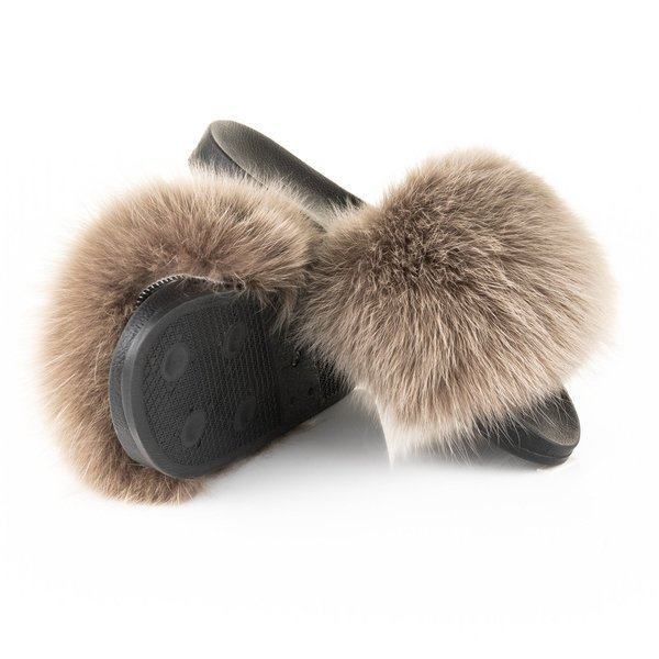 Skórzane pantofle damskie z futerkiem z jenota