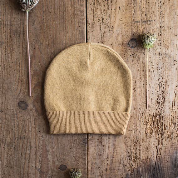 Czapka Stylowy minimalizm