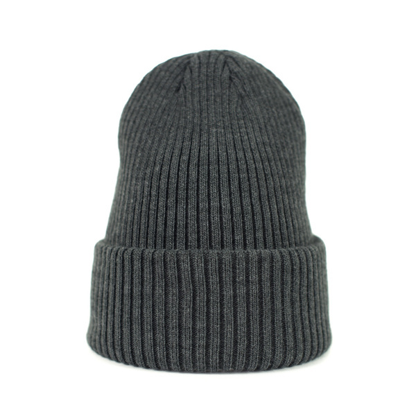 Polska czapka Zmarznięty streetowiec