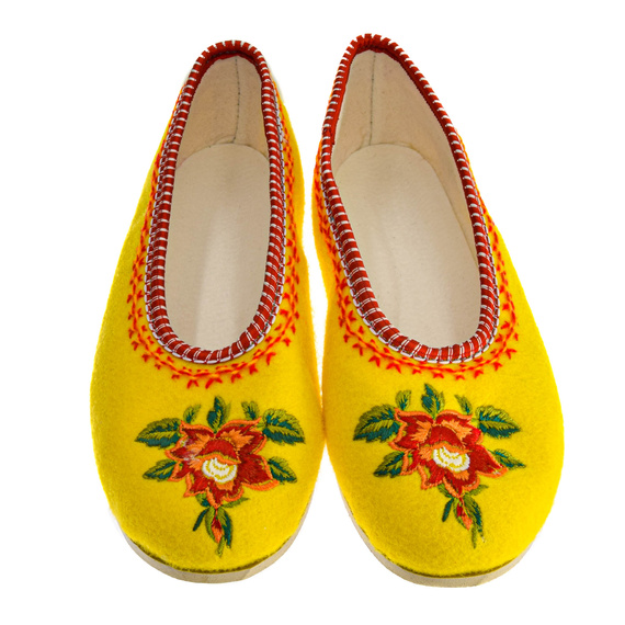 Filcowe pantofle damskie