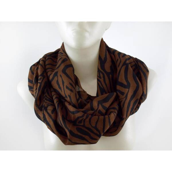 Szaliczek W Drobne Wzorki