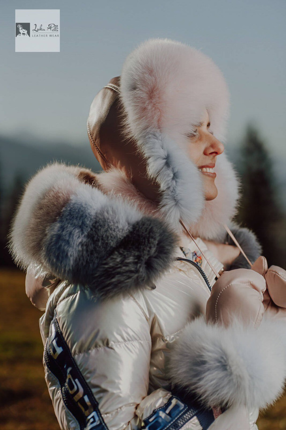 Czapka Damska z naturalnym pomponem