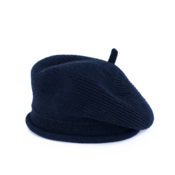 Beret Niebanalny