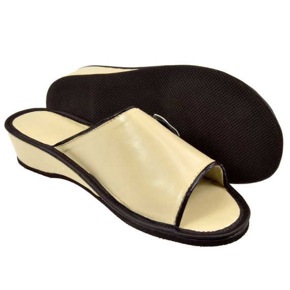 Skórzane pantofle damskie